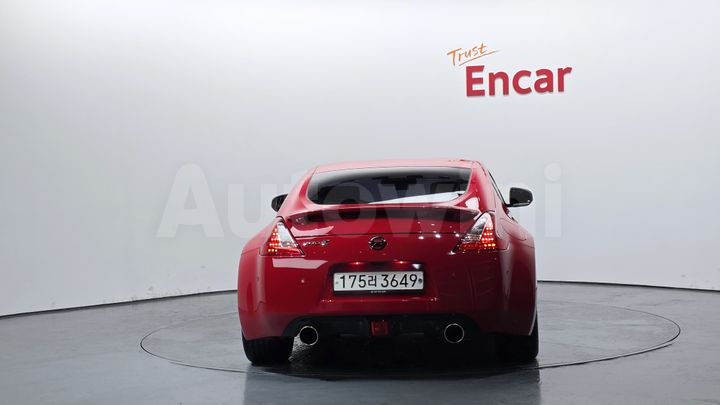 Nissan 370Z 2018 — 4