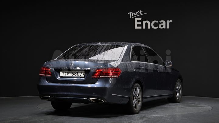 Mercedes-Benz E Class 2016 — 2