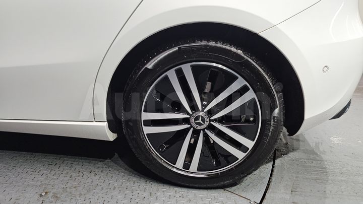 Mercedes Benz A Class 2023 — 5