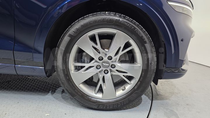 Genesis GV70 2021 — 5