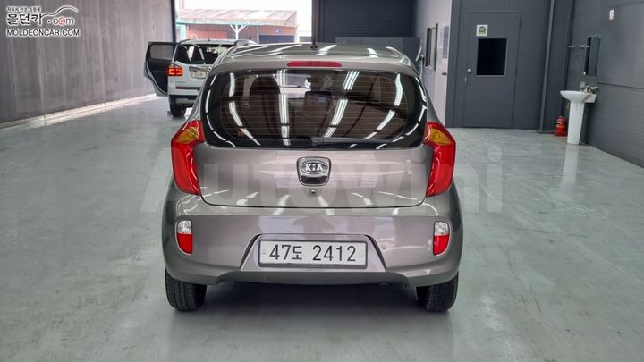 Kia Morning 2011 — 4