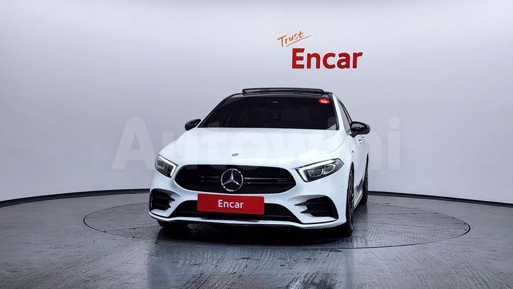 Mercedes Benz A Class 2023 — 3