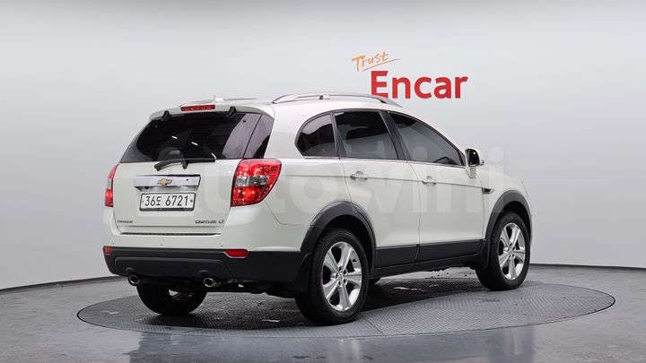 Chevrolet Captiva 2012 — 2
