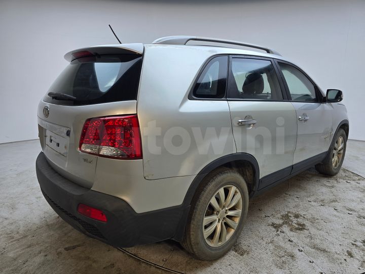 Kia Sorento 2010 — 4