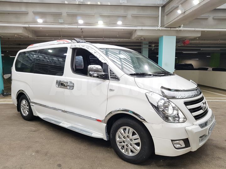 Hyundai Starex 2018 — 3