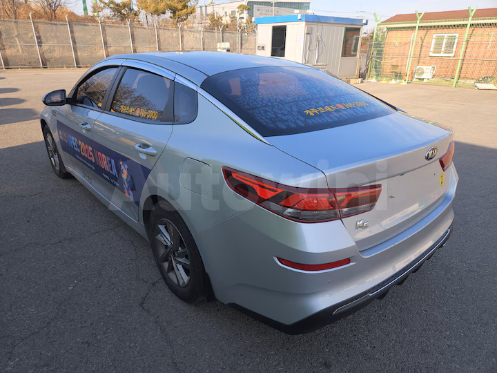 Kia K5 2019 — 3