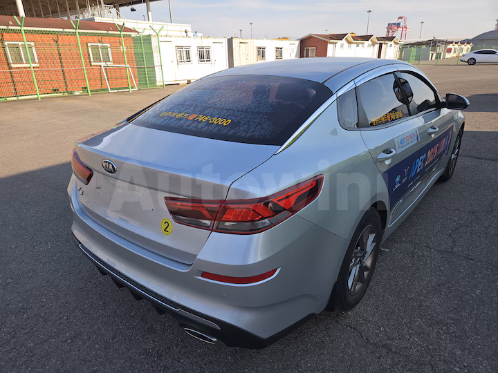 Kia K5 2019 — 5