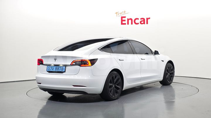 Tesla Model 3 2020 — 2
