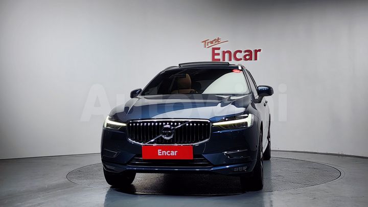 Volvo XC60 2021 — 3