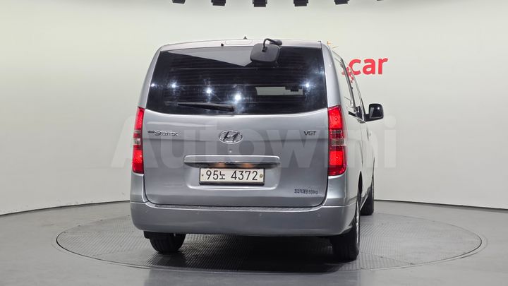 Hyundai Starex 2021 — 4