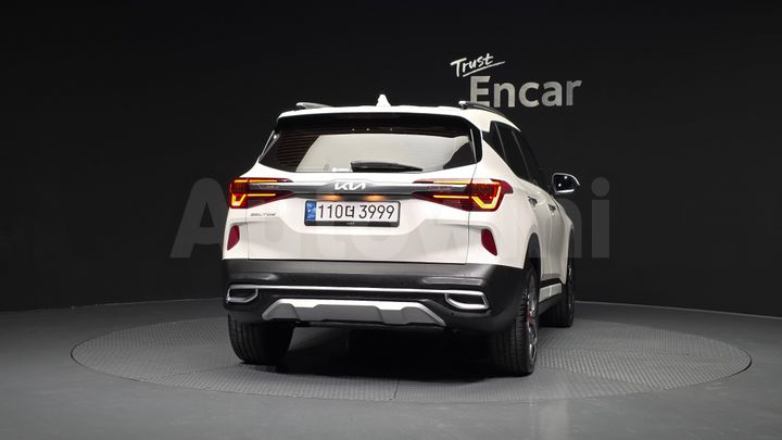 Kia Seltos 2023 — 4