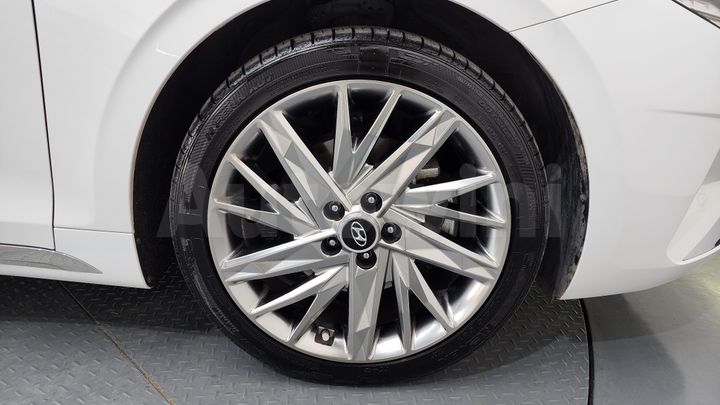 Hyundai Grandeur 2022 — 4