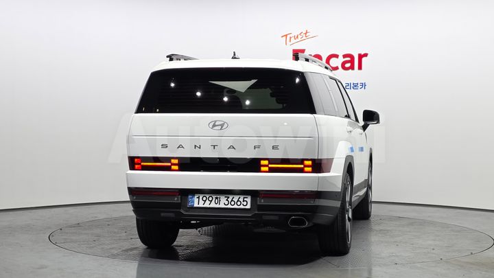 Hyundai SantaFe 2024 — 4