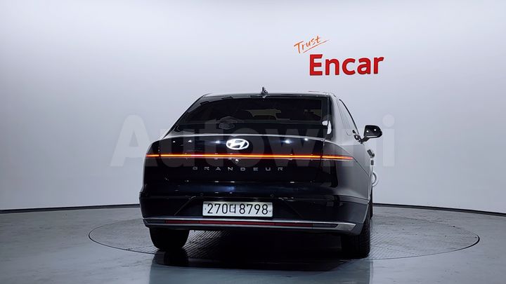 Hyundai Grandeur 2023 — 4