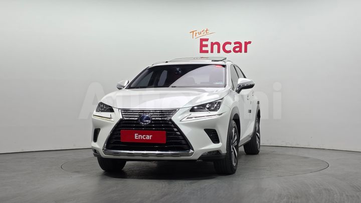 Lexus NX 2018 — 3