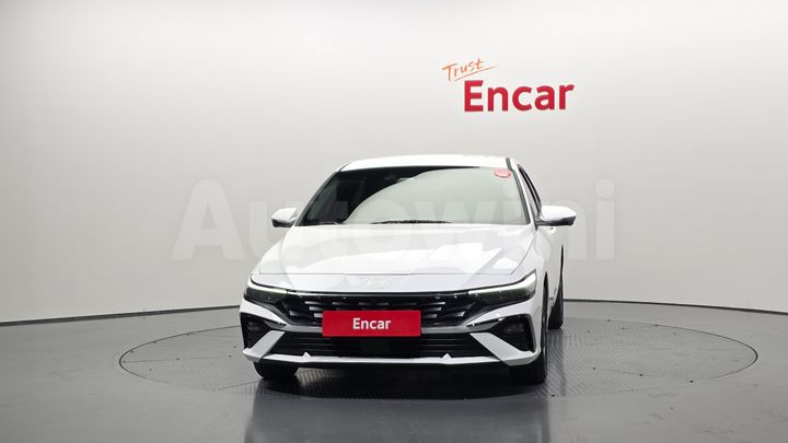Hyundai Avante 2024 — 3