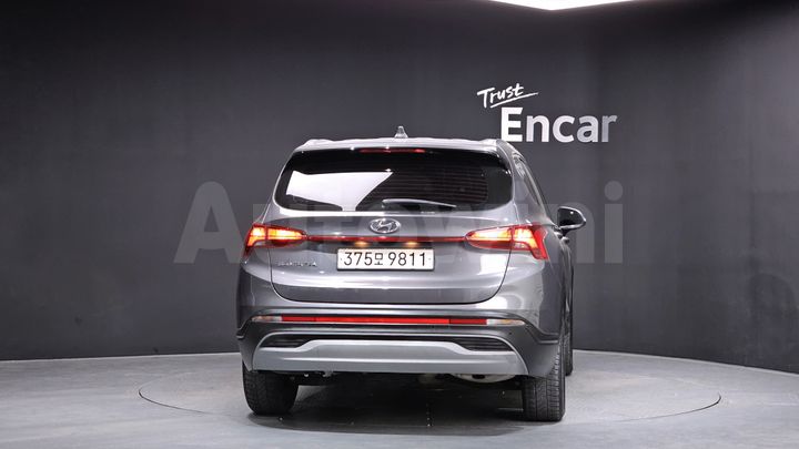 Hyundai SantaFe 2022 — 4