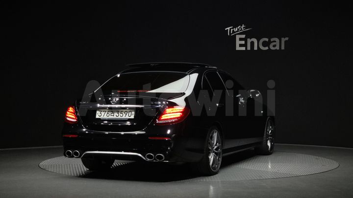 Mercedes Benz E Class