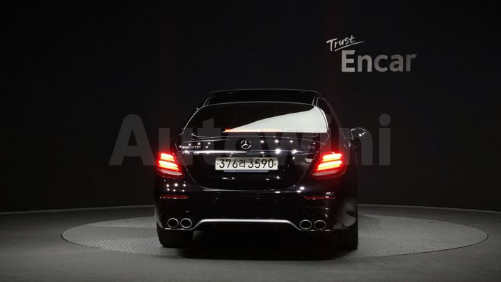 Mercedes Benz E Class 2020 — 4