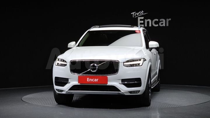 Volvo XC90 2017 — 3
