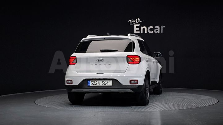 Hyundai Venue 2023 — 4