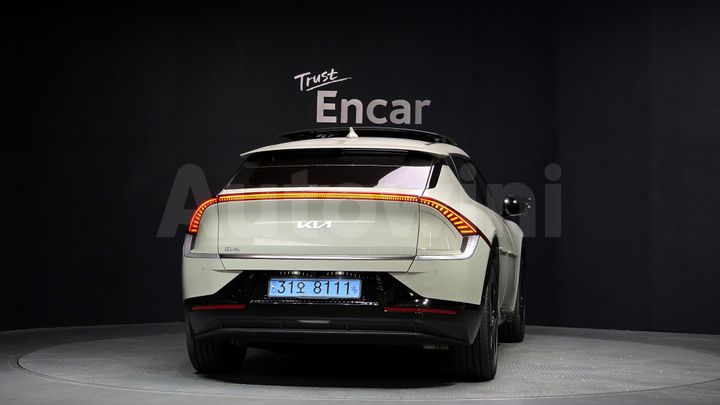 Kia EV6 2022 — 4