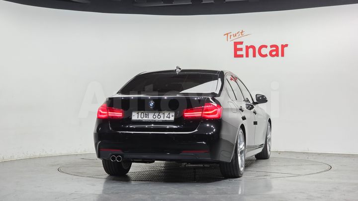 BMW 3 Series 2018 — 4