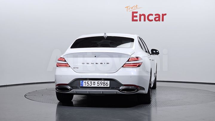 Genesis G70 2021 — 4