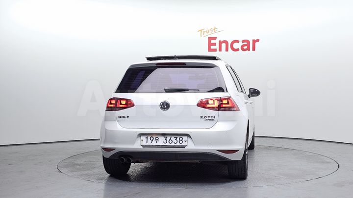 Volkswagen Golf 2015 — 4