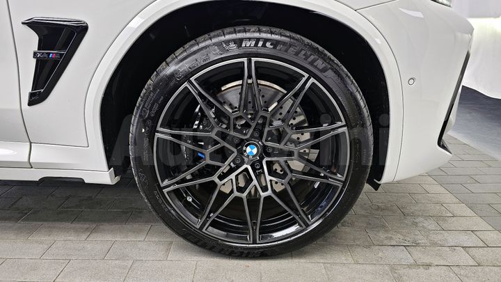 BMW X4M