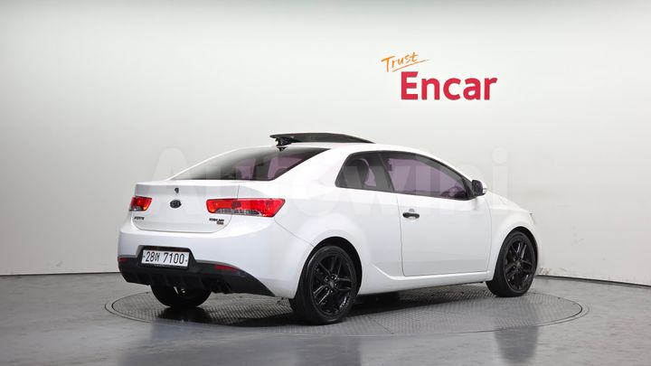 Kia Forte 2012 — 2