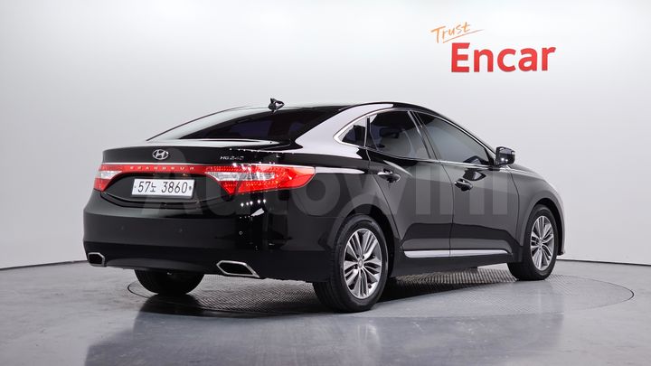 Hyundai Grandeur 2017 — 2