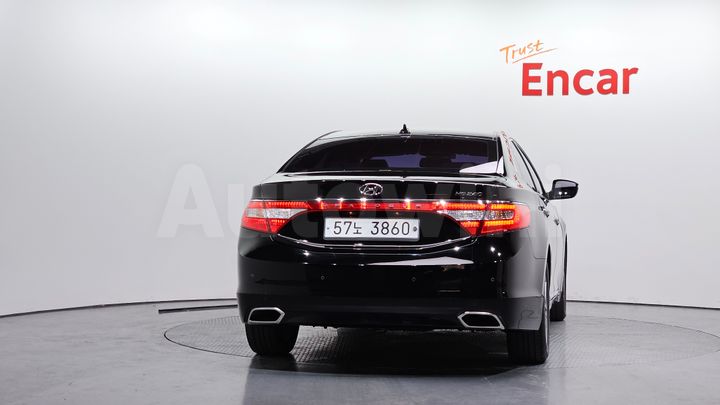 Hyundai Grandeur 2017 — 4