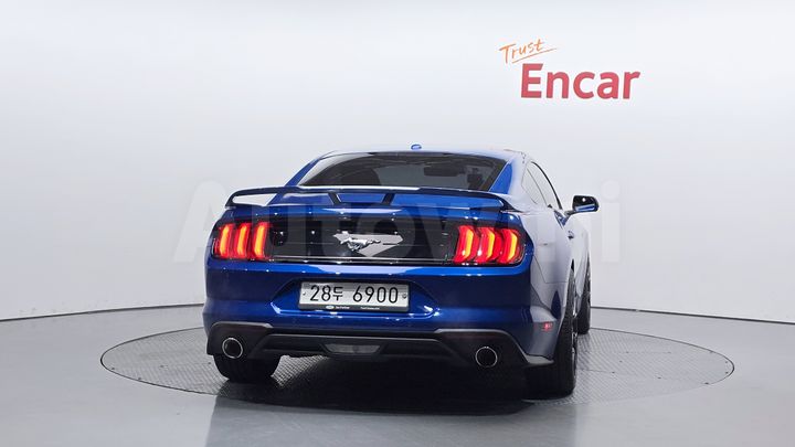 Ford Mustang 2018 — 3