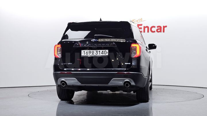 Ford Explorer 2020 — 4