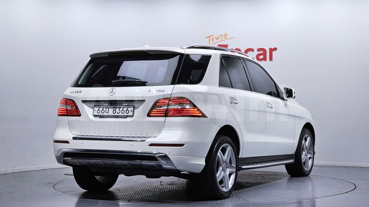 Mercedes Benz M Class