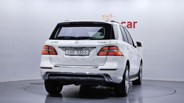 Mercedes Benz M Class 2014 — 4