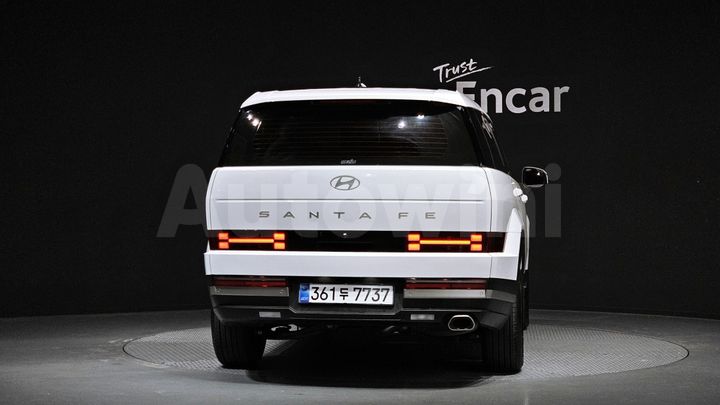 Hyundai SantaFe 2025 — 4