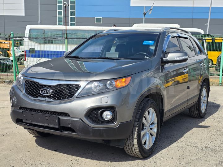 Kia Sorento 2010 — 2