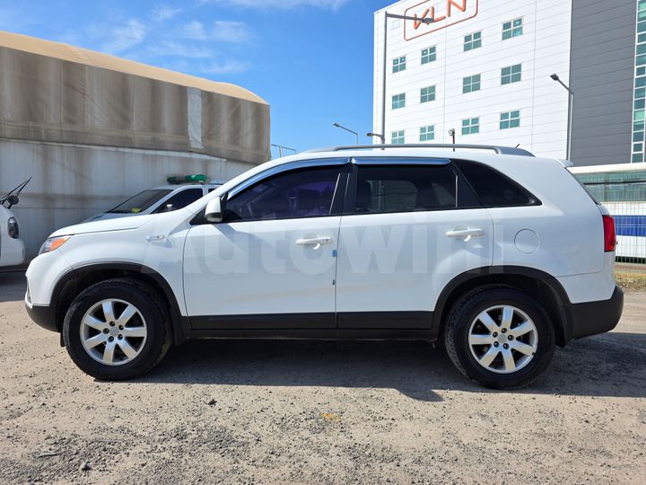 Kia Sorento 2011 — 3