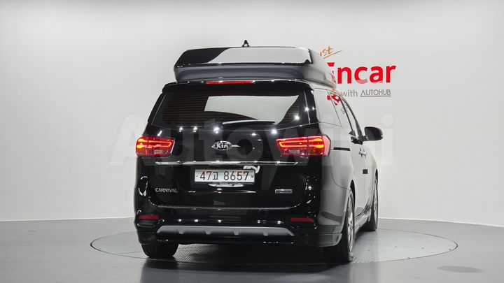 Kia Carnival 2019 — 4