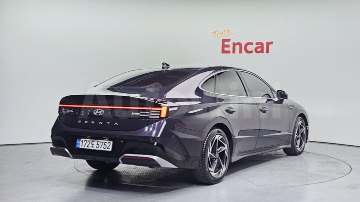 Hyundai Sonata 2024 — 2