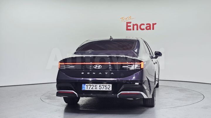Hyundai Sonata 2024 — 4