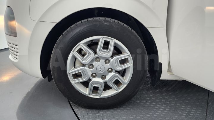 Hyundai Staria 2022 — 5