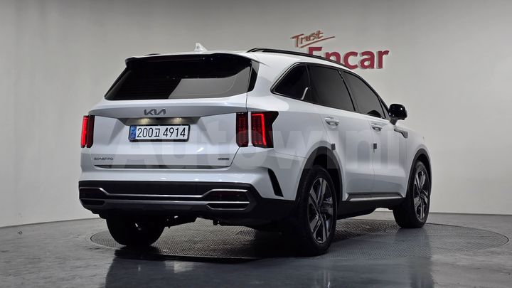 Kia Sorento 2023 — 2