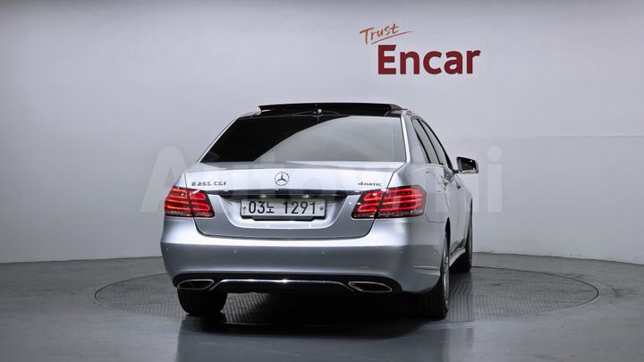 Mercedes Benz E Class 2014 — 5