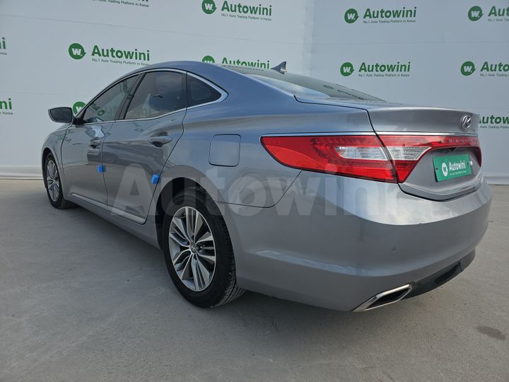 Hyundai Grandeur 2015 — 3