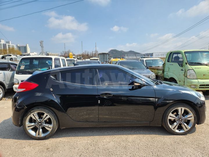 Hyundai Veloster 2013 — 4