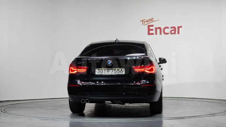 BMW 3 Series 2020 — 4