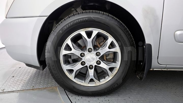 Kia Carnival 2014 — 5